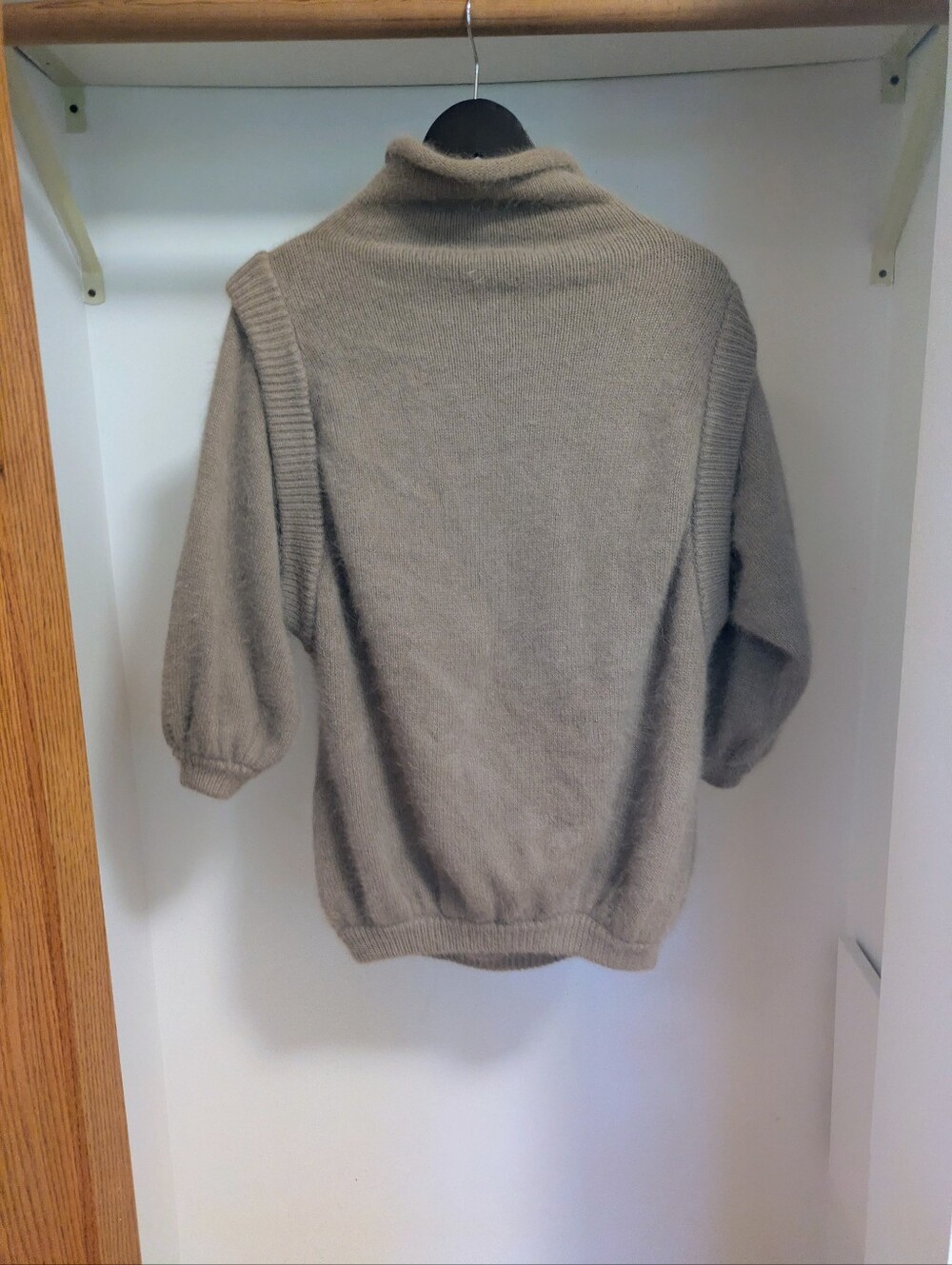 Moda International Vintage 90s Fuzzy knit turtleneck Taupe sweater size Small